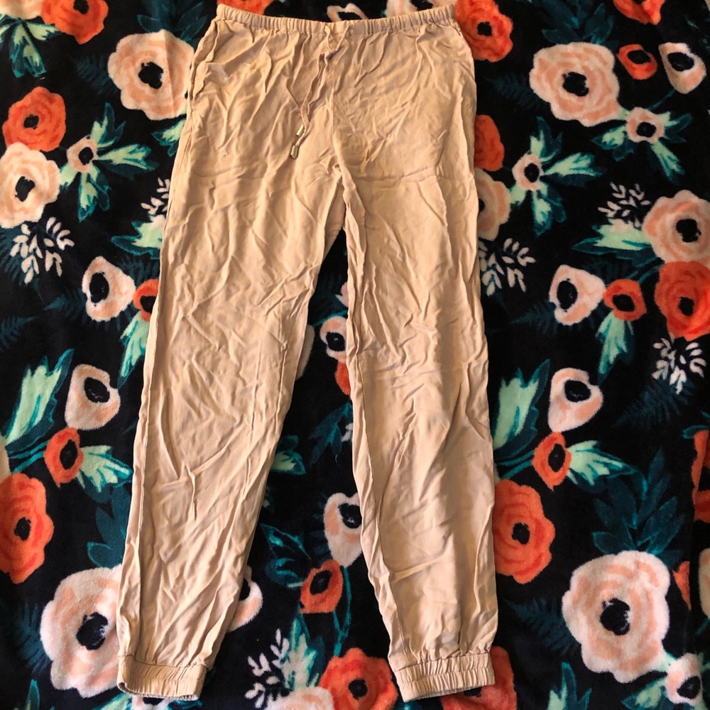 Women’s joggers